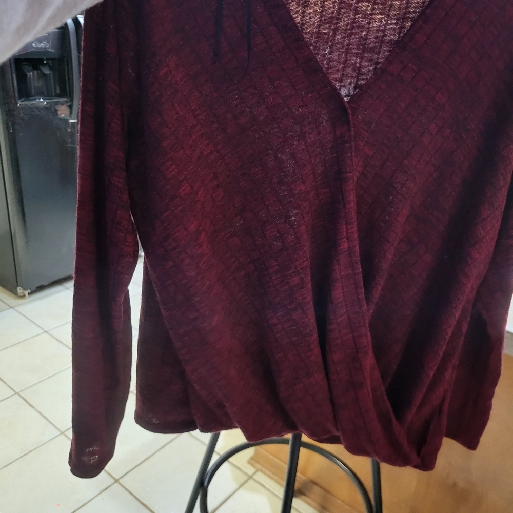 Red blouse - Picture 3 of 3